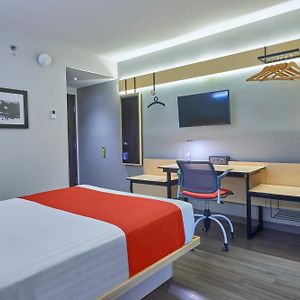 Habitación con Cama Queen
